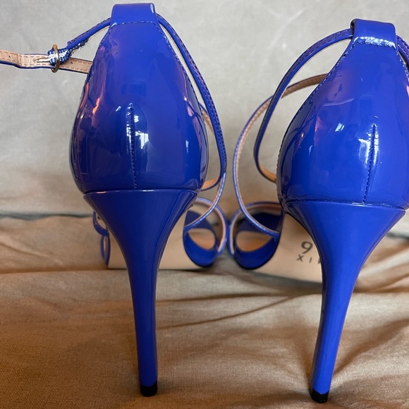 Dodger Blue 4” Heels NWOT - Picture 9 of 11